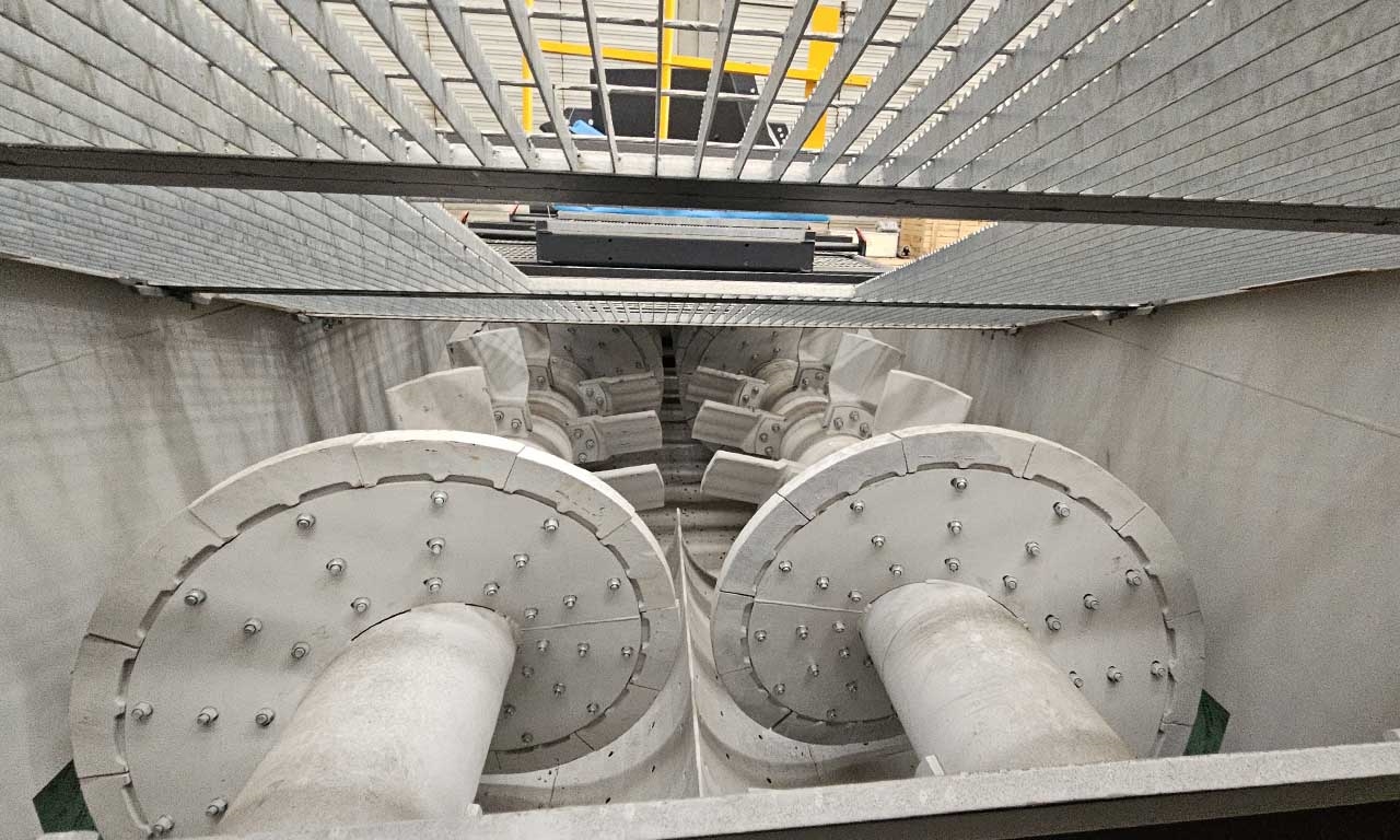 Paletas de Fundición y Chasis Robusto para Mayor Durabilidad